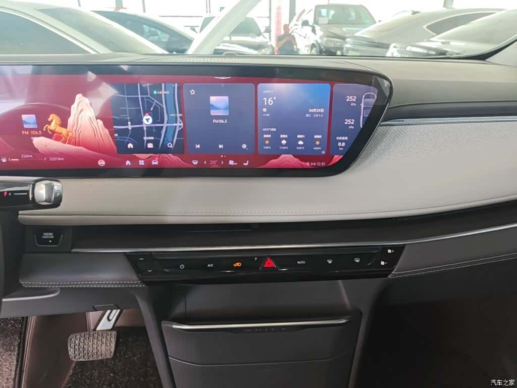 Buick GL8, 2024 13