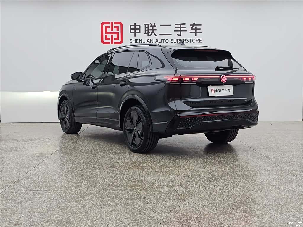 Volkswagen Tiguan L, 2024 3
