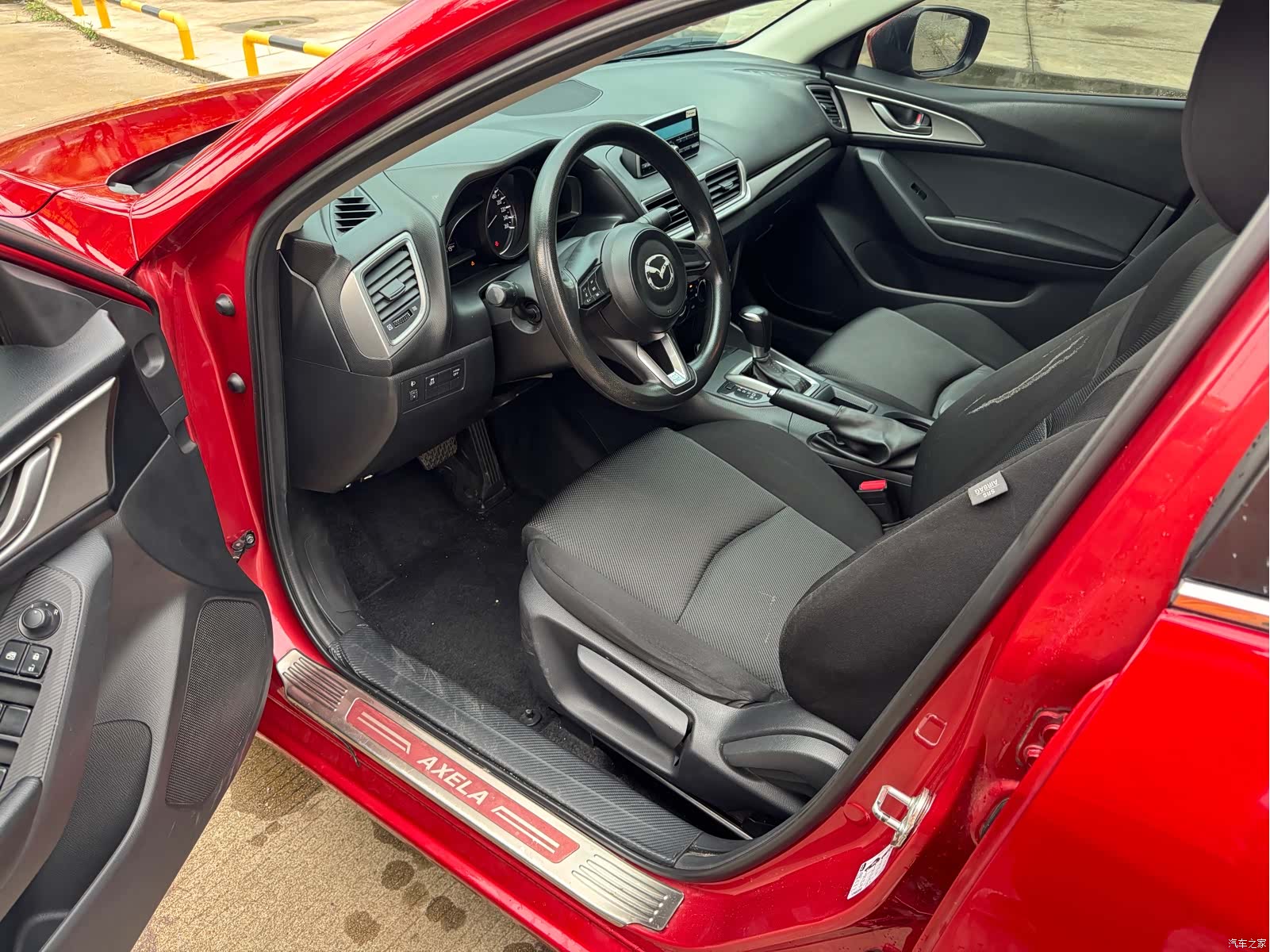 Mazda Mazda3, 2018 8