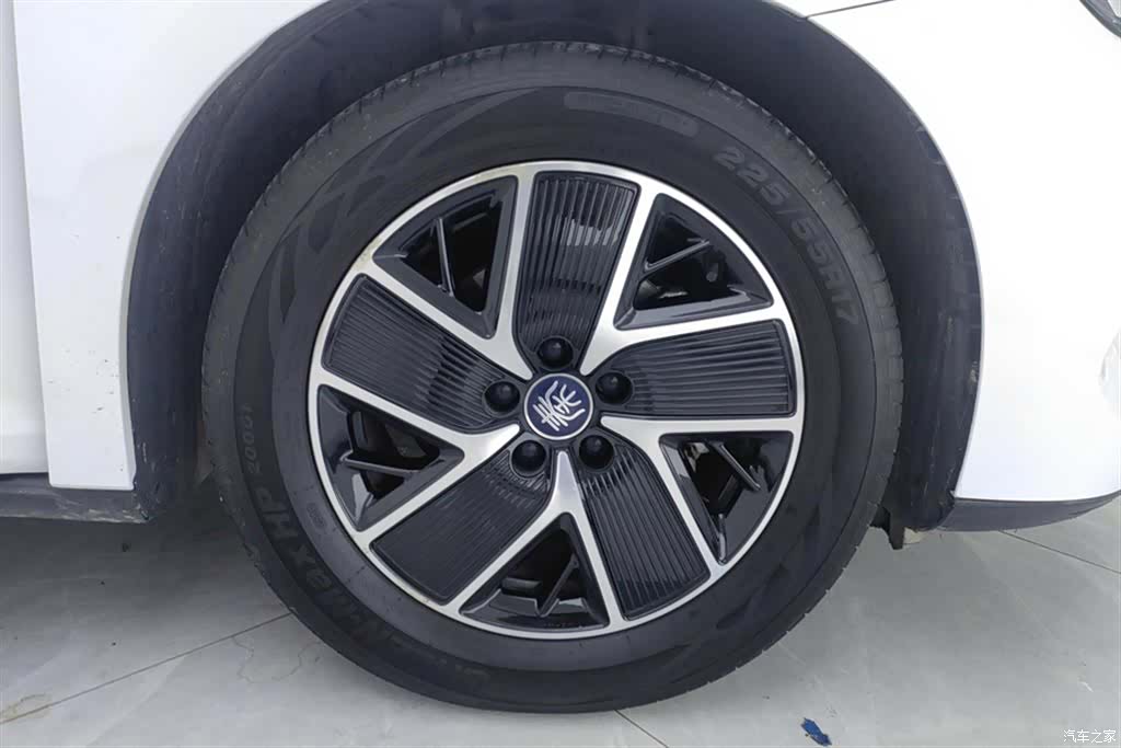 BYD Qin, 2024 6