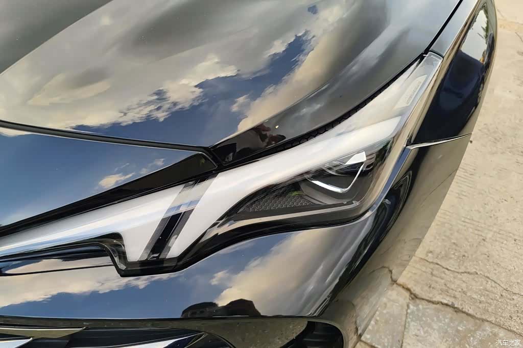 MG MG7, 2023 все фото