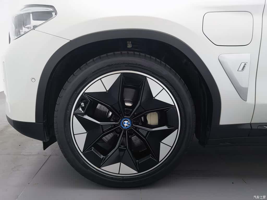 BMW iX3, 2021 17