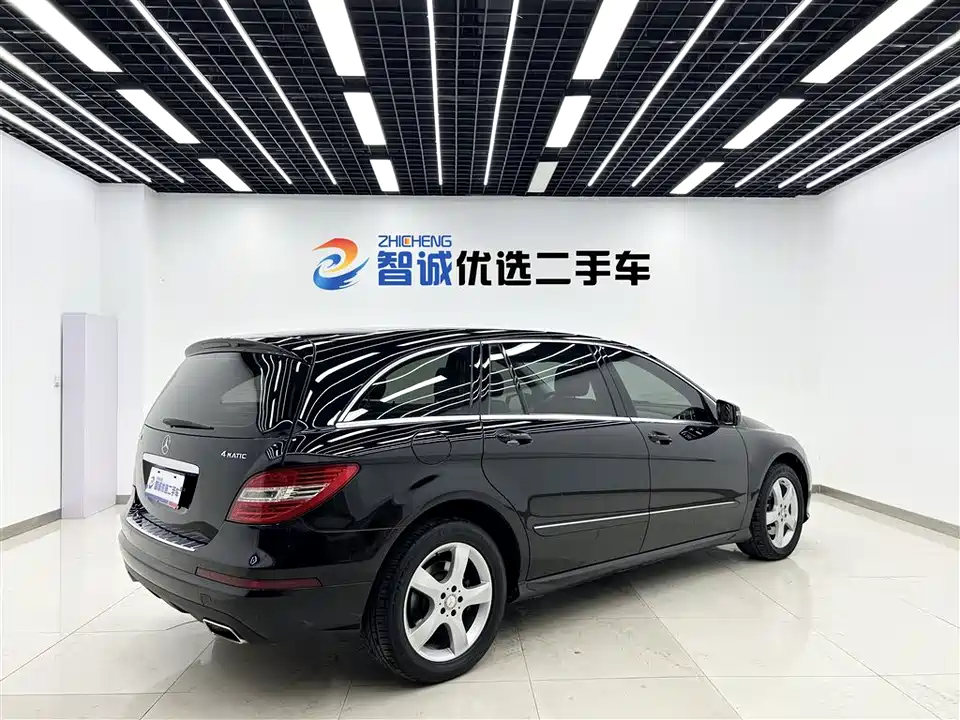 Mercedes-Benz R-class