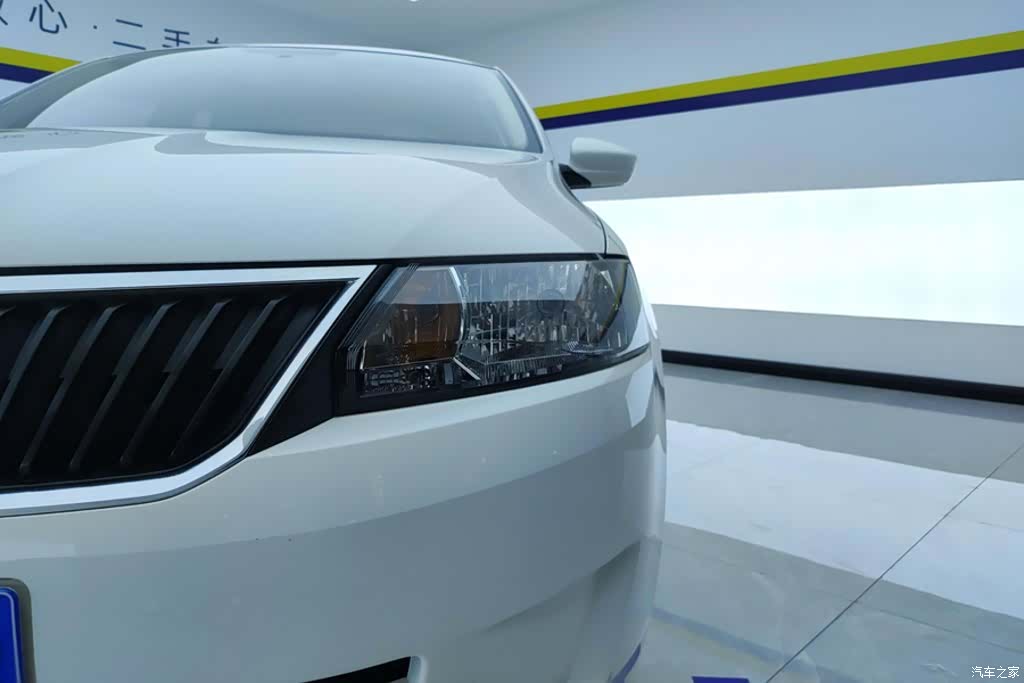 Skoda Rapid, 2016 все фото