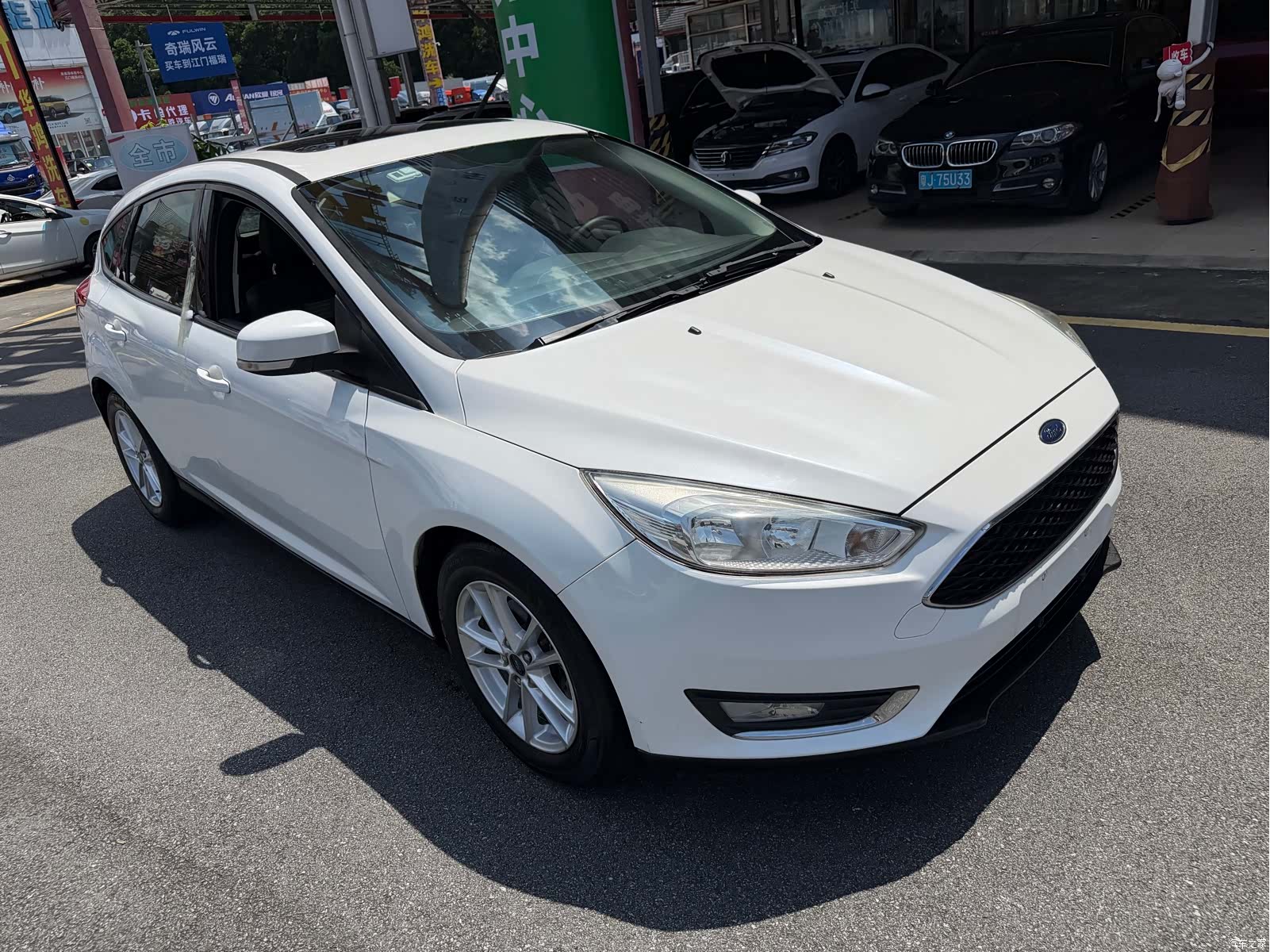 Ford Focus, 2015 7