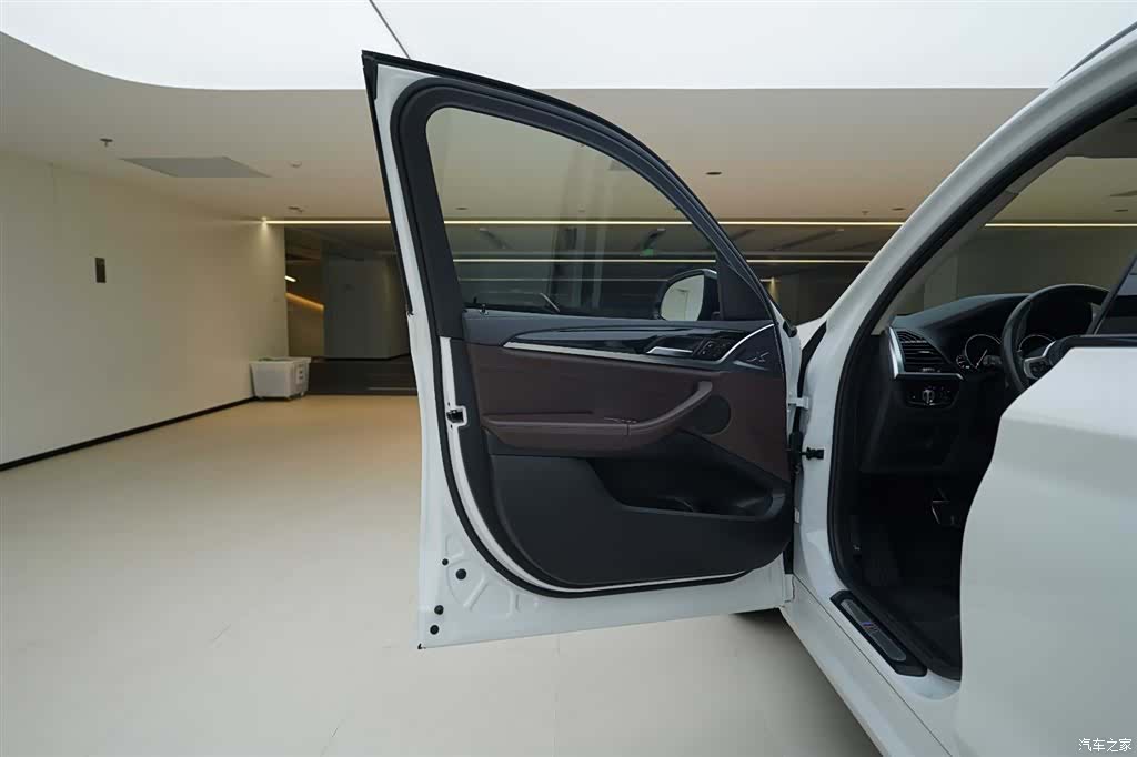 BMW X3, 2019 16