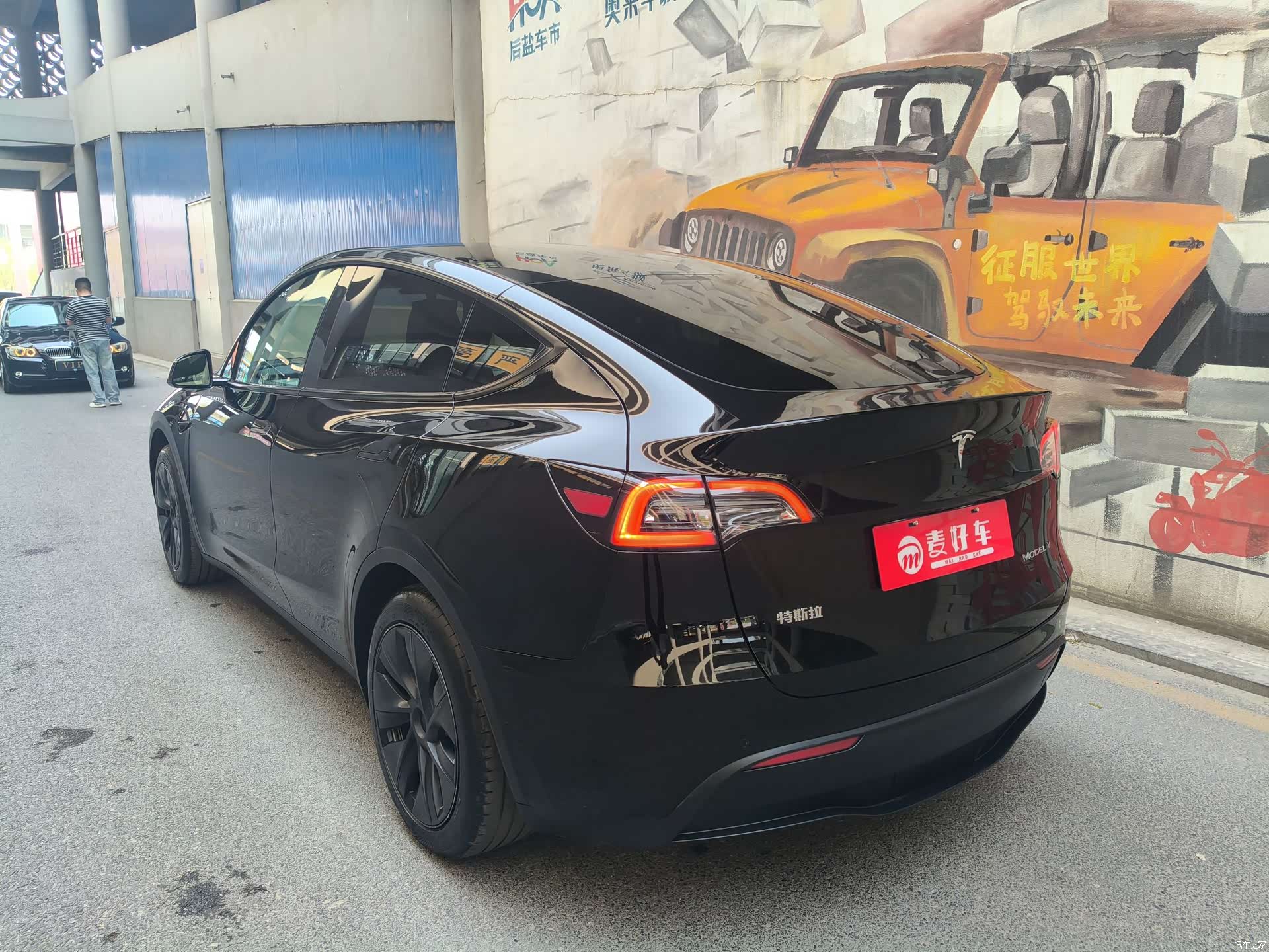 Tesla Model Y, 2024 все фото
