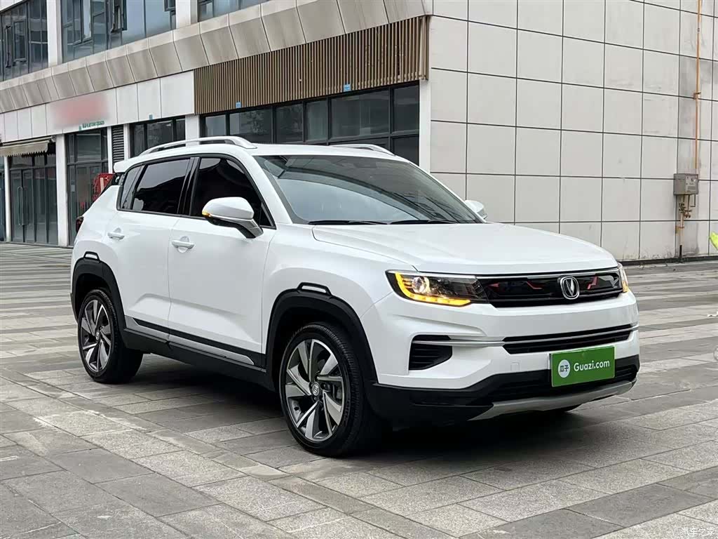 Changan CS35, 2020 4