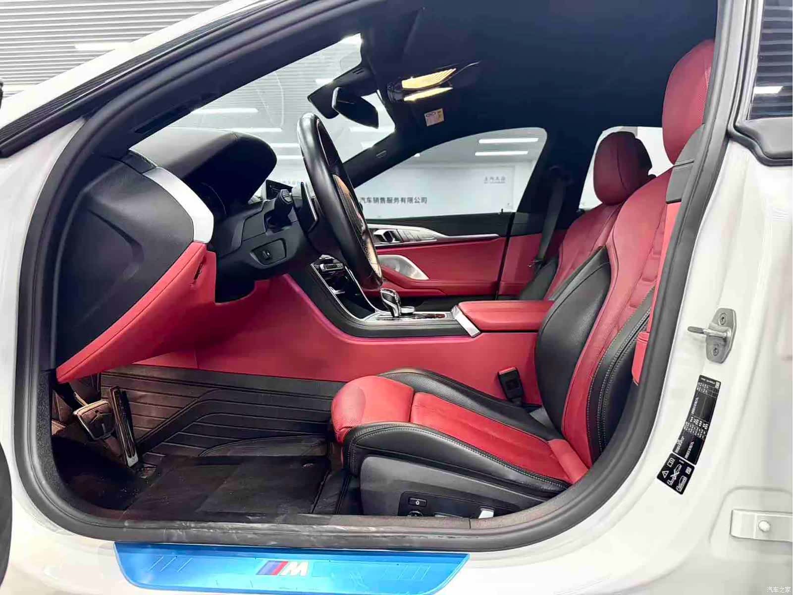 BMW 8 Series, 2021 4