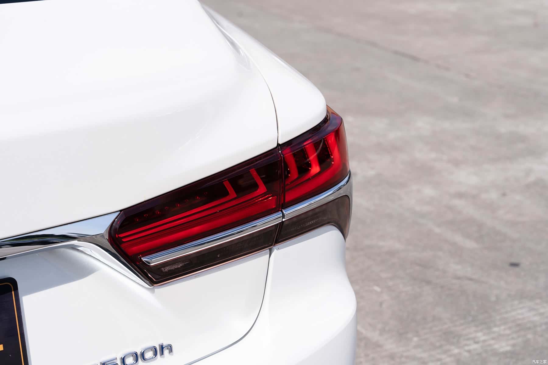 Lexus LS, 2019 7