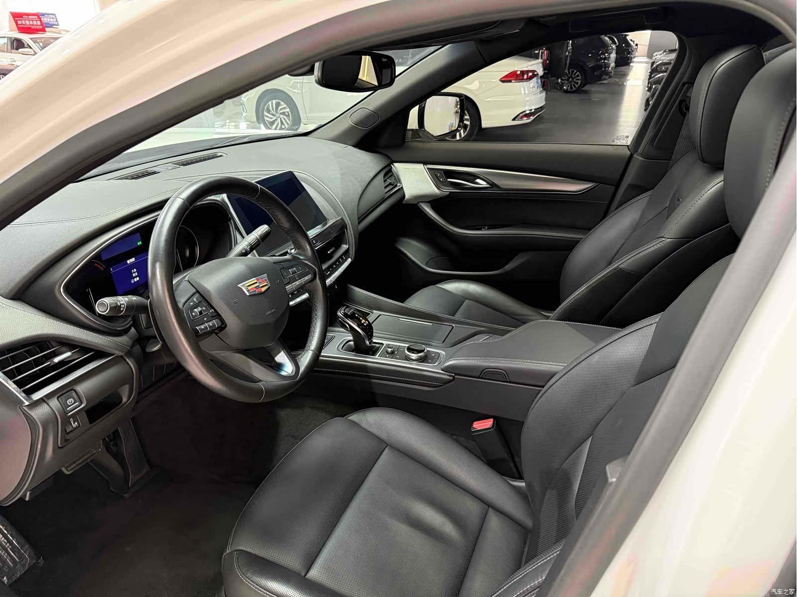 Cadillac CT5, 2021 10