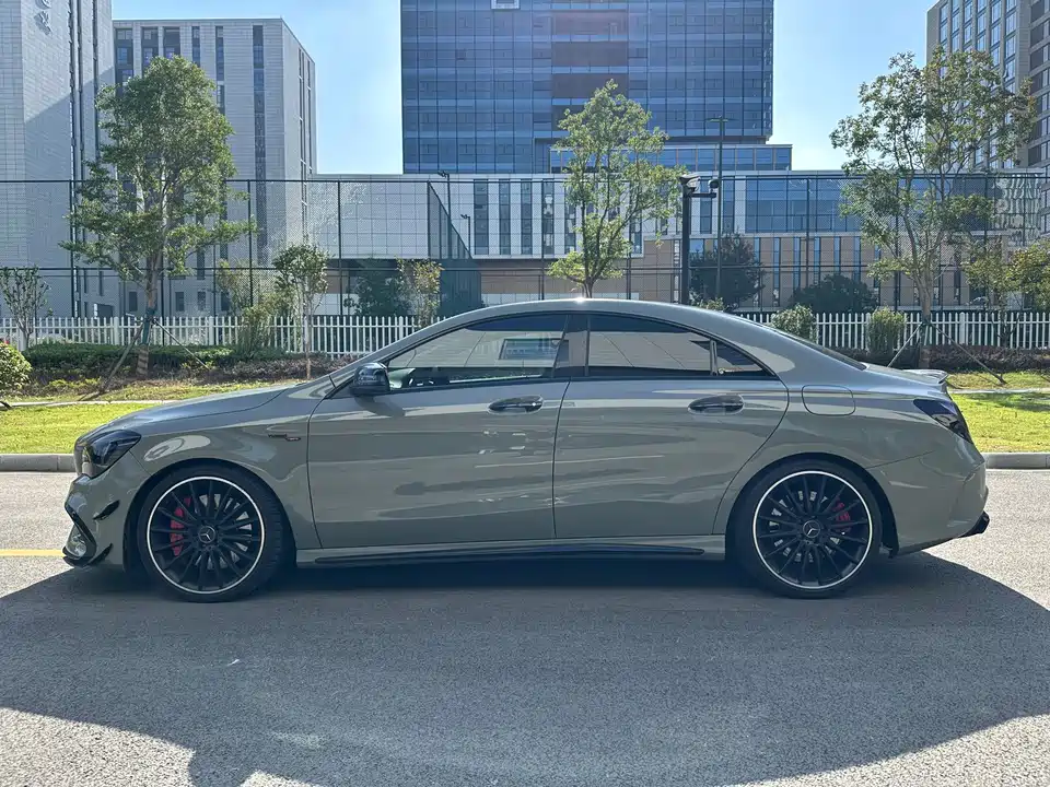 Mercedes-Benz CLA AMG