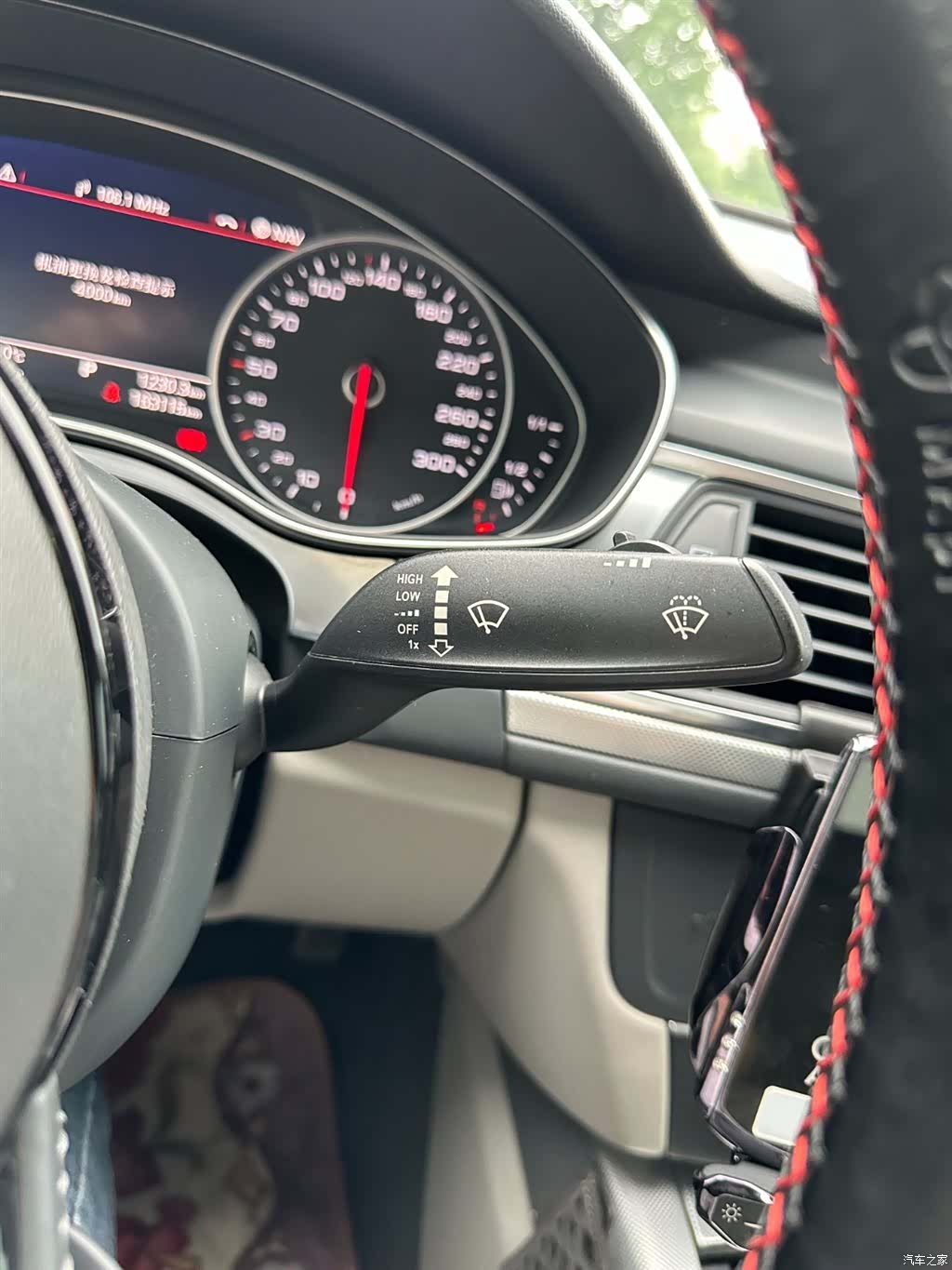 Audi A6L, 2016 24