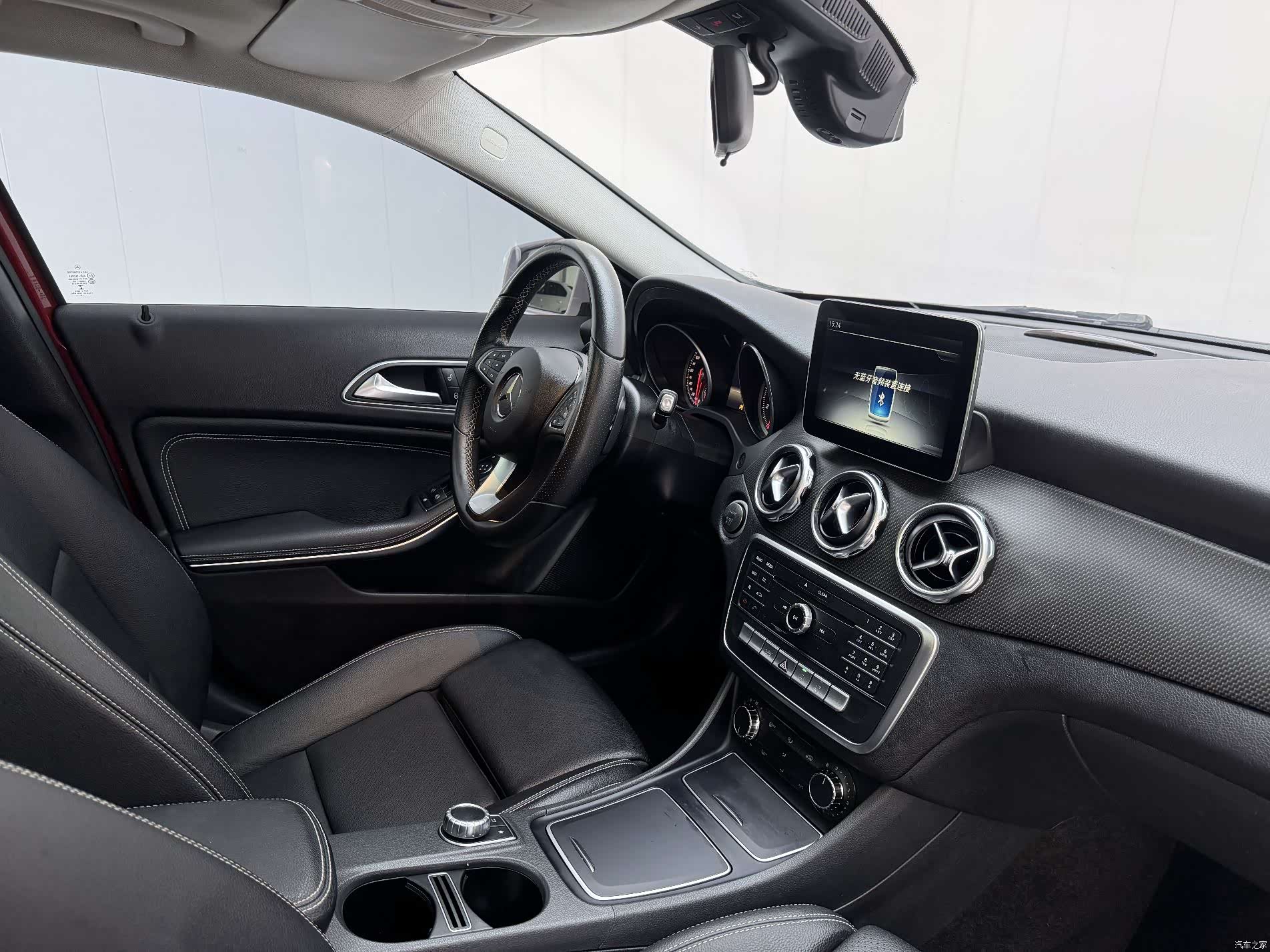 Mercedes-Benz GLA, 2017 12