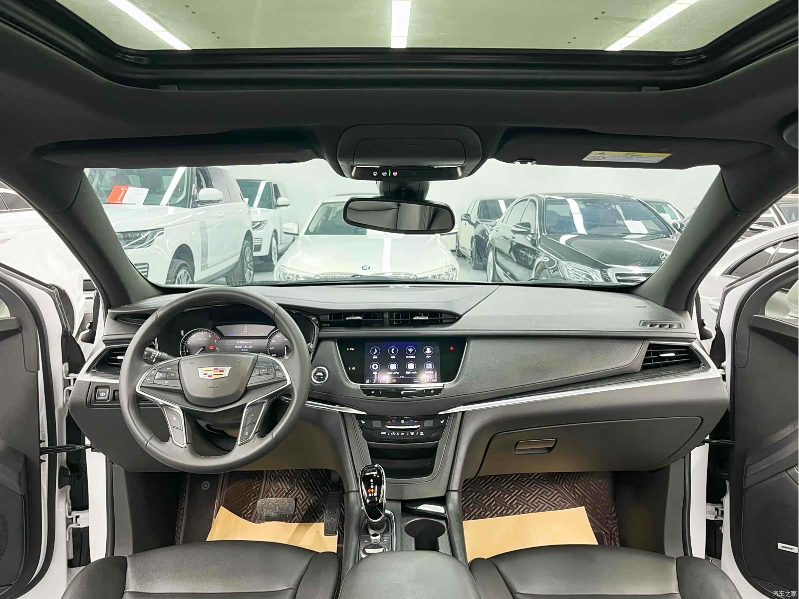 Cadillac XT5, 2021 9