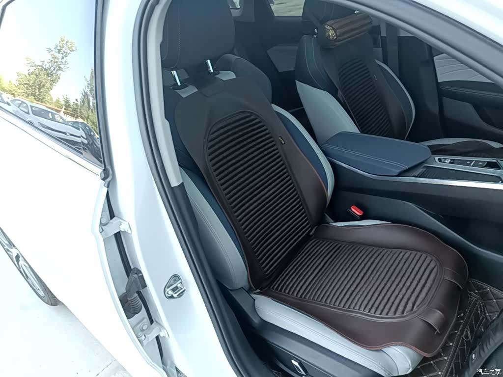 Geely Preface, 2021 25
