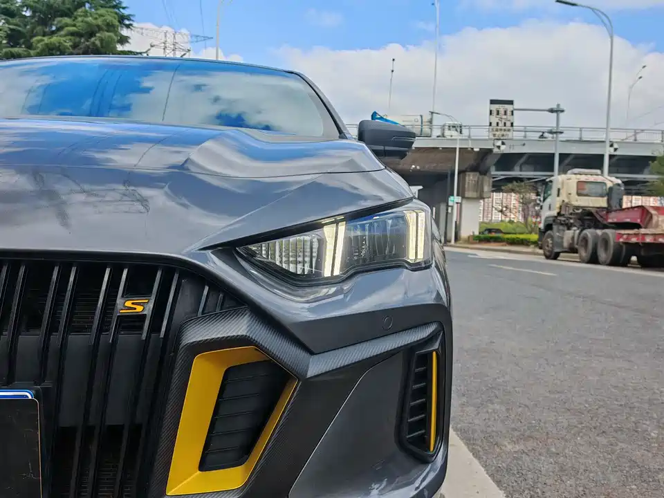 Trumpchi Shadow Leopard