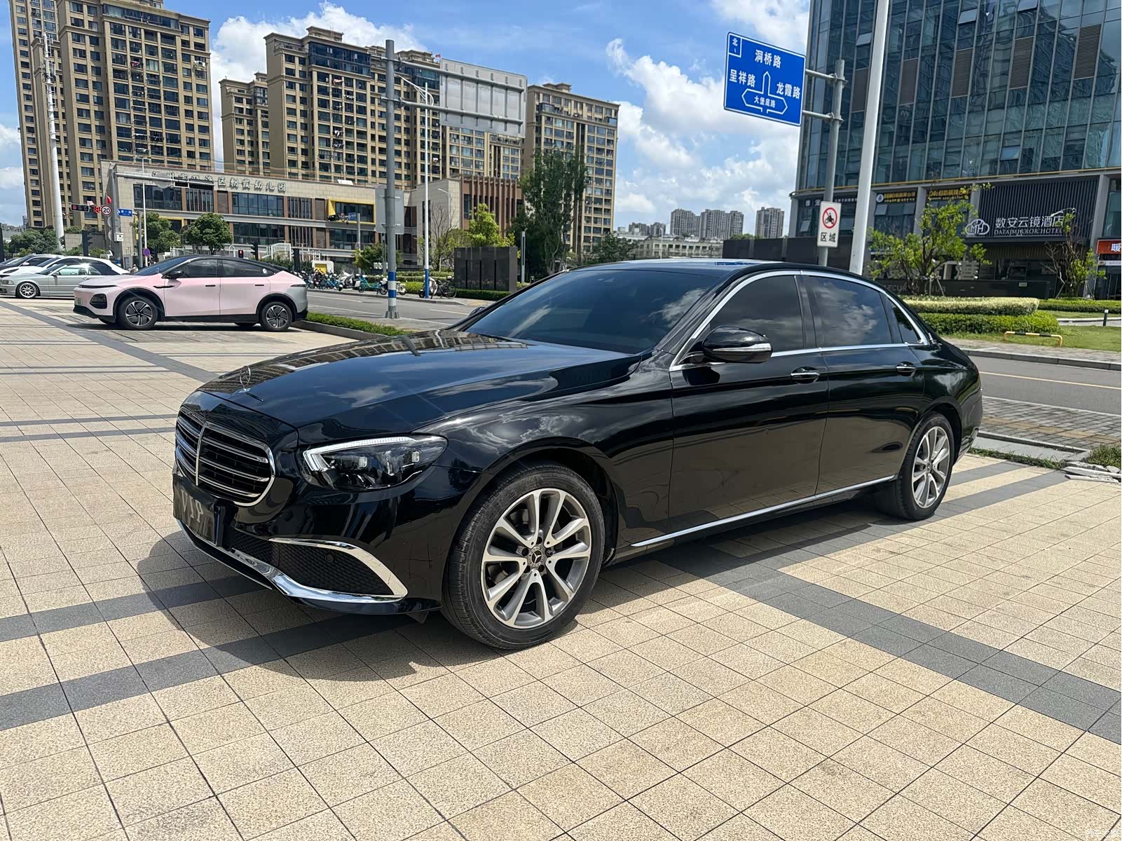 Mercedes-Benz E-Class, 2017 3