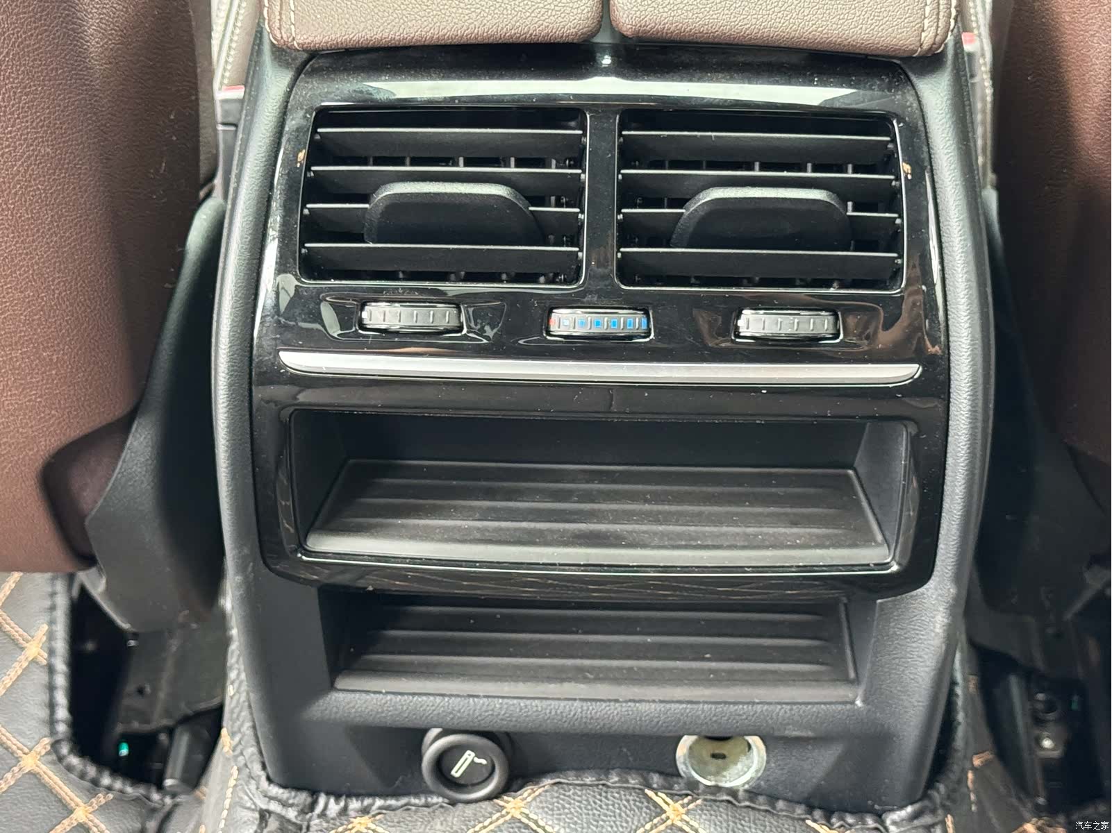 BMW 5 Series, 2018 12