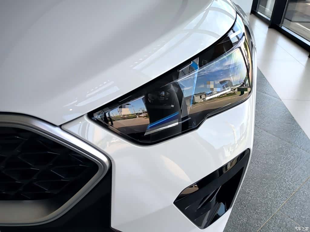 BMW X2, 2025 24