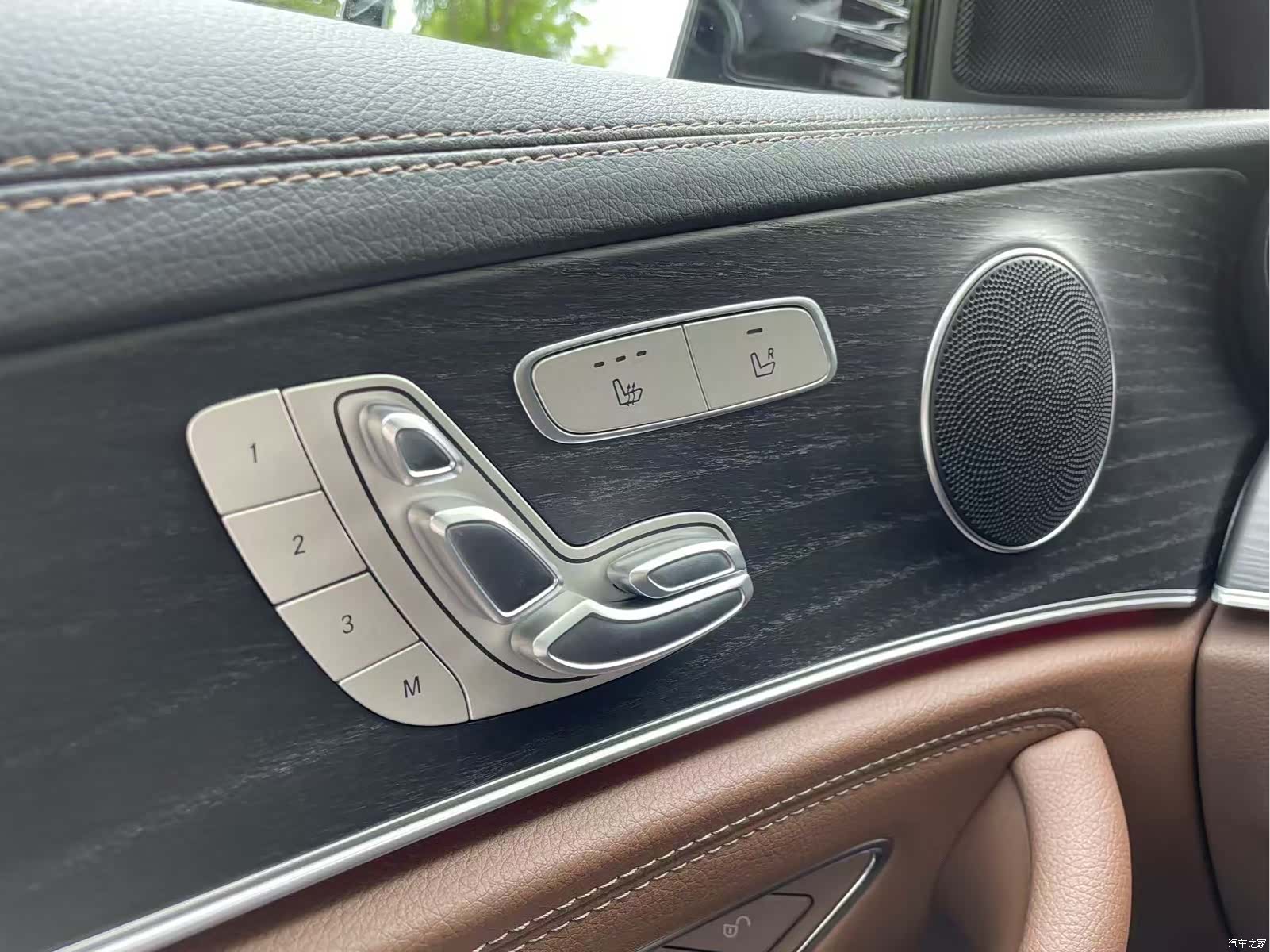 Mercedes-Benz E-Class, 2022 17