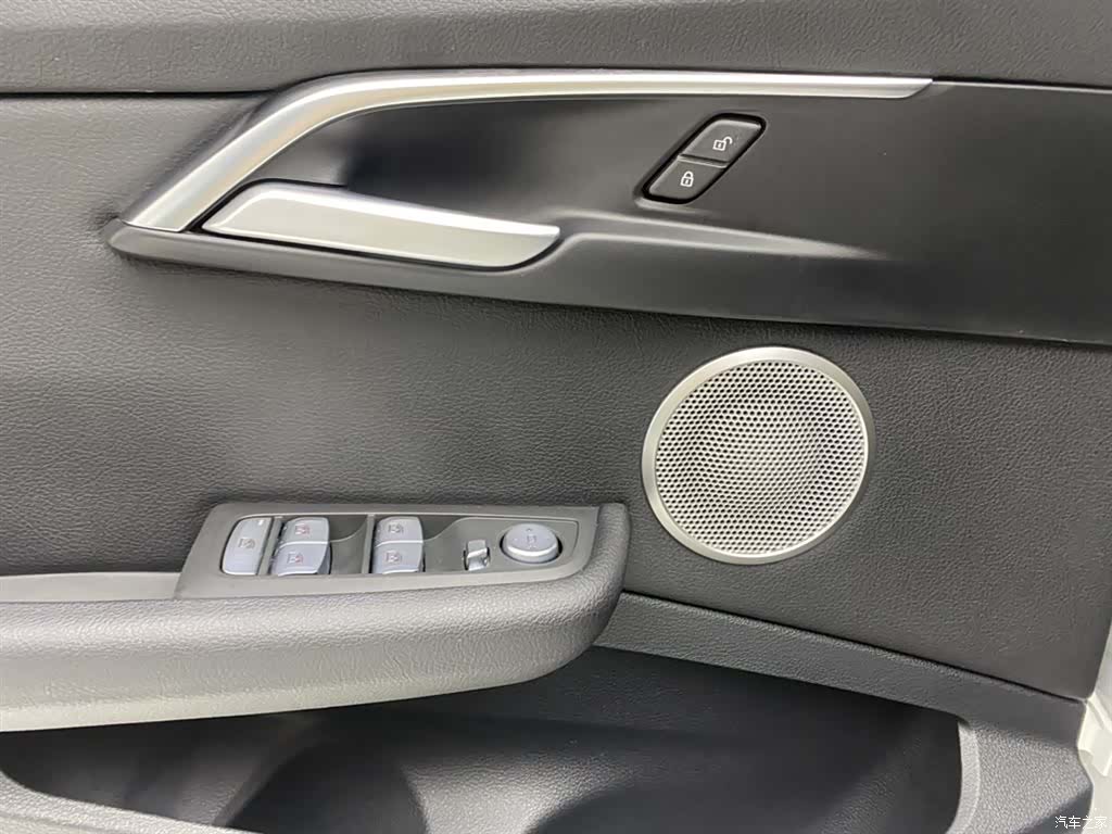 BMW 1 Series, 2021 26