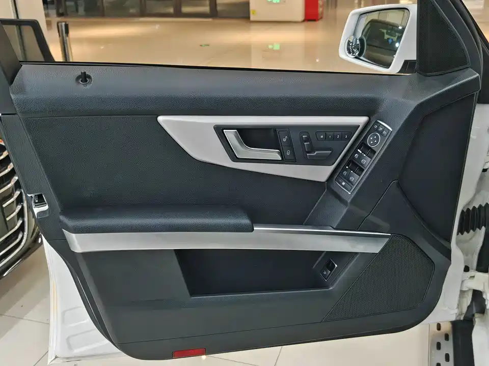 Mercedes-Benz GLK class