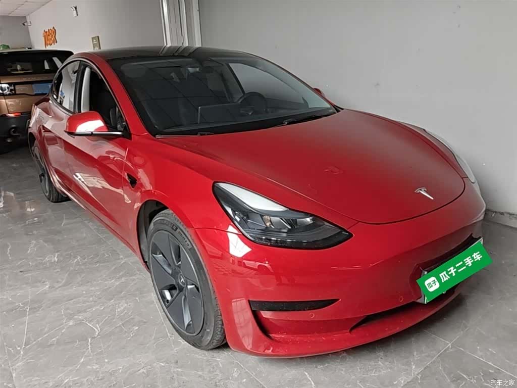Tesla Model 3, 2022 4