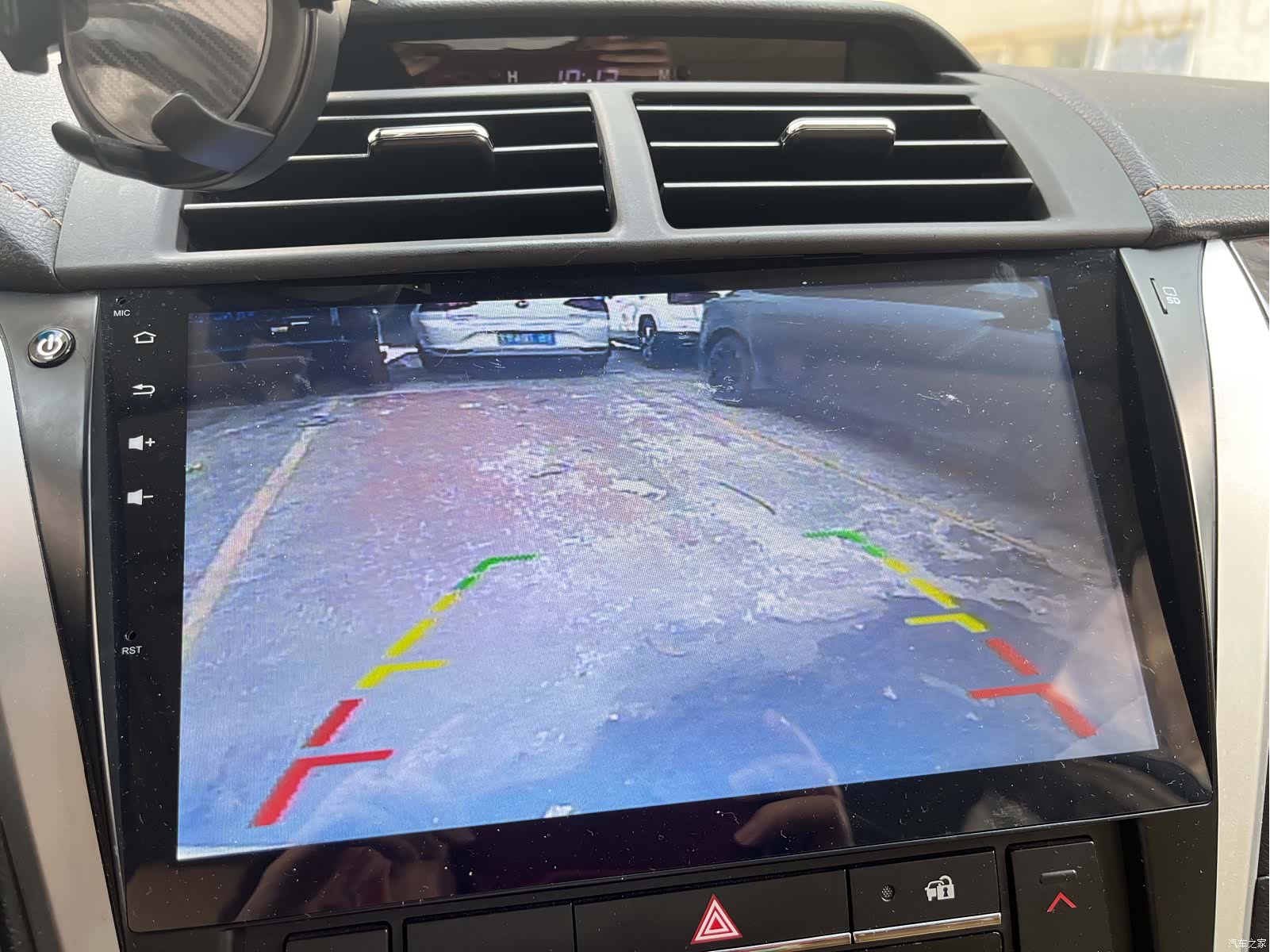 Toyota Camry, 2017 10