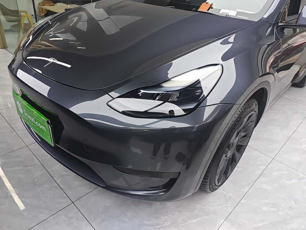 Tesla Model Y, 2023 24