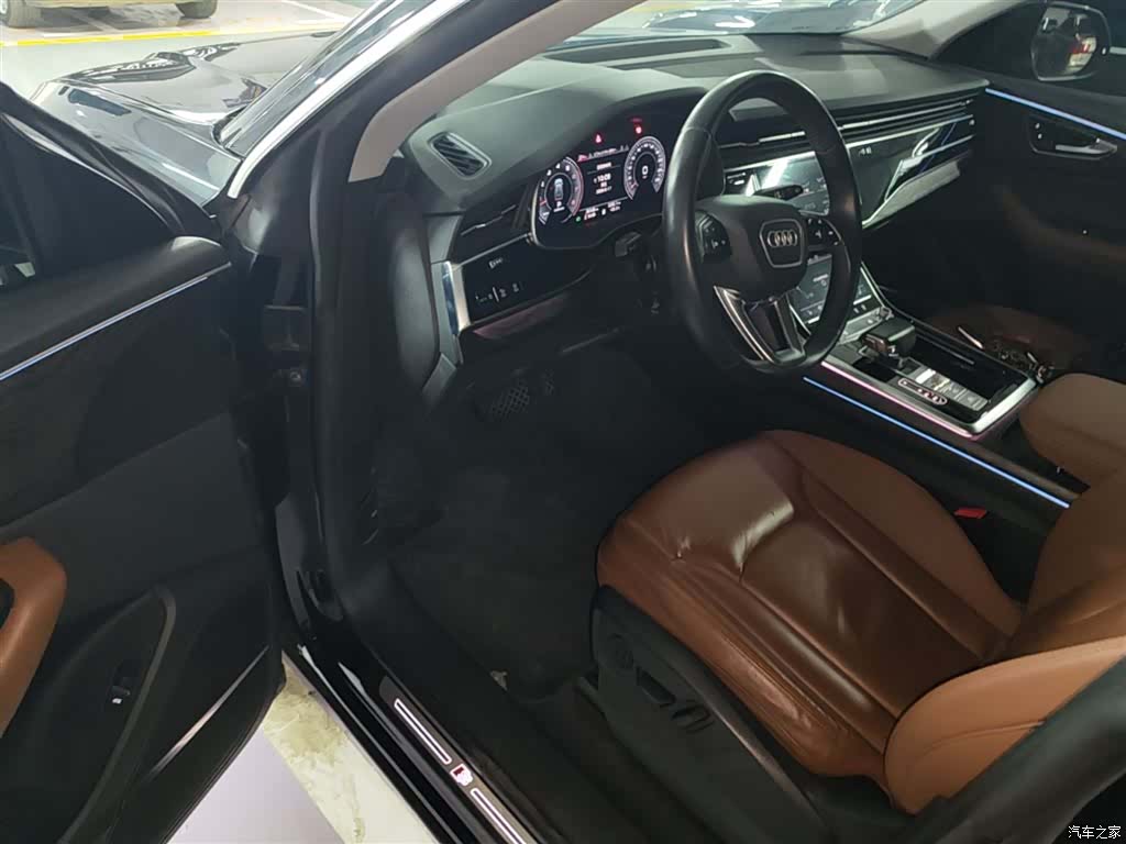 Audi Q8, 2020 23
