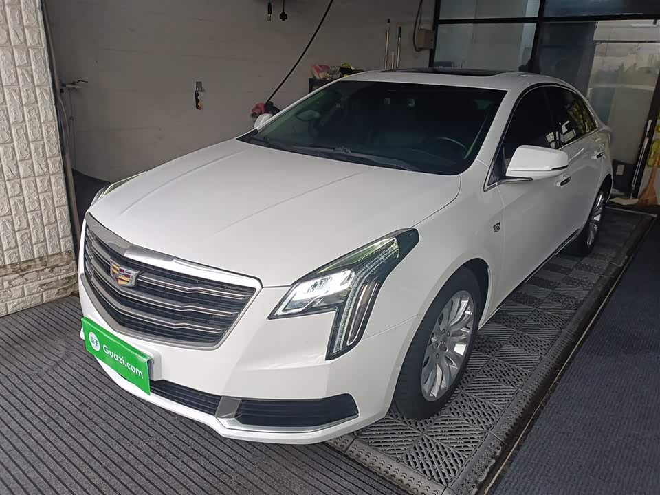 Cadillac XTS