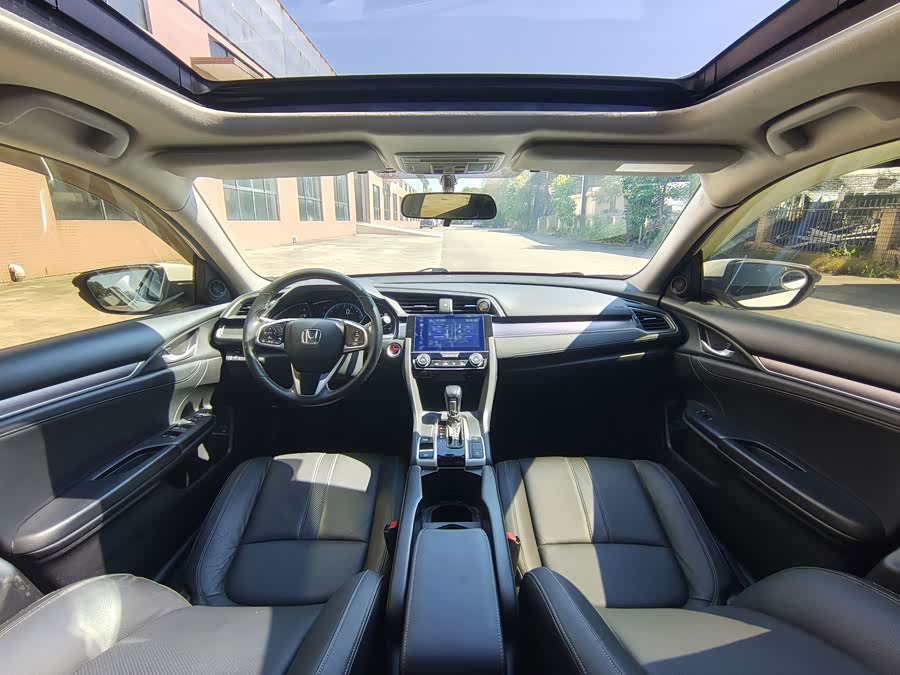 Honda Civic 2017, фото 15