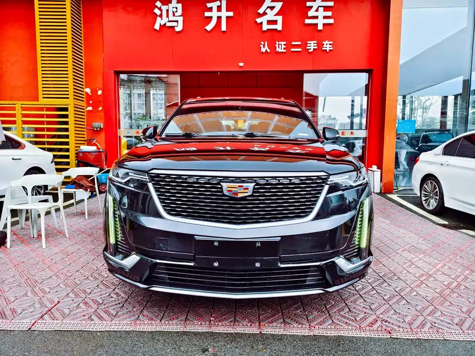 Cadillac XT6