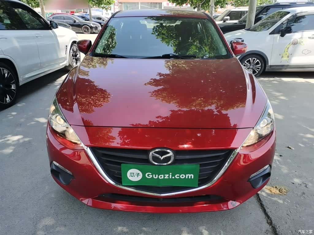 Mazda Mazda3, 2015 3