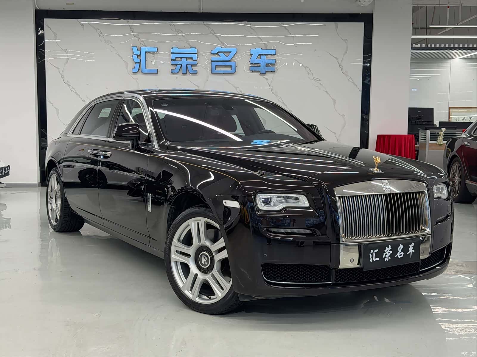 Rolls-Royce Ghost, 2015 3