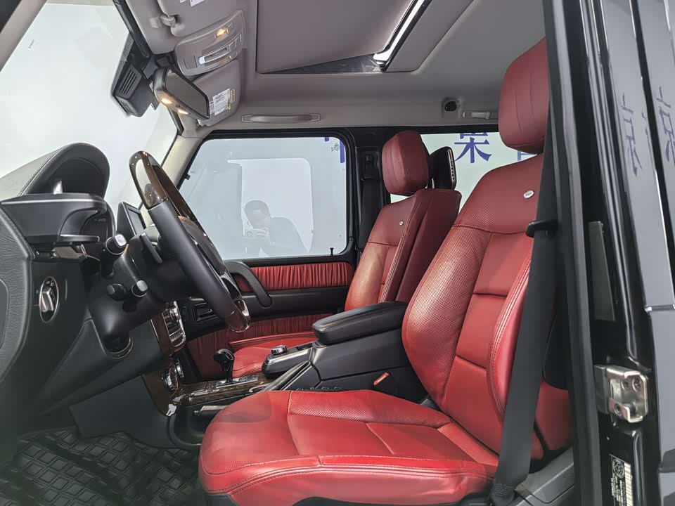 Mercedes-Benz G-class