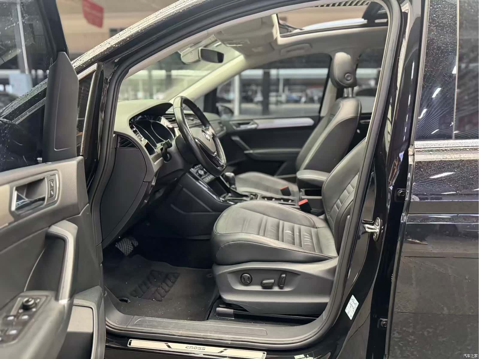 Volkswagen L, 2019 все фото
