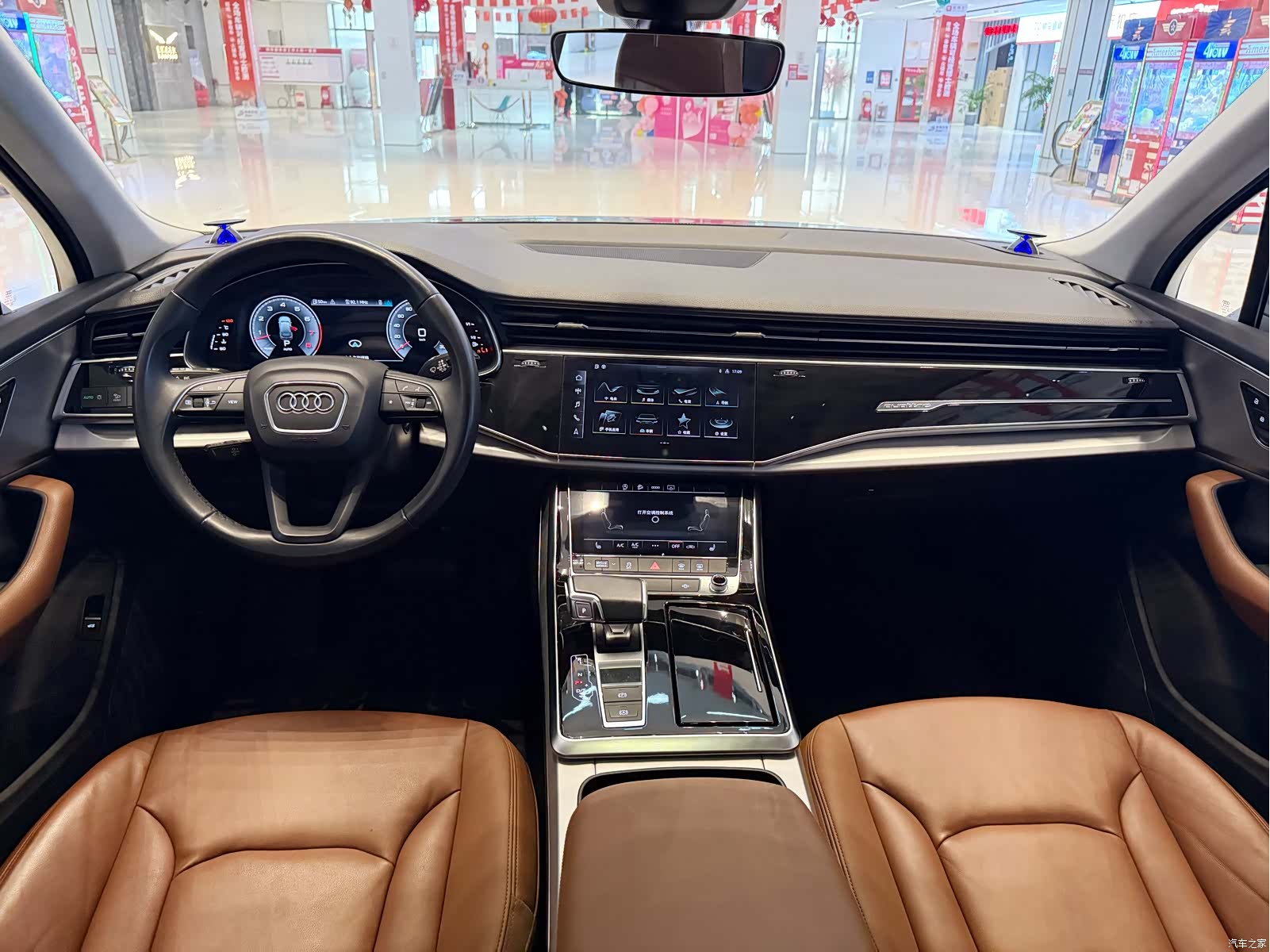 Audi Q7, 2024 6