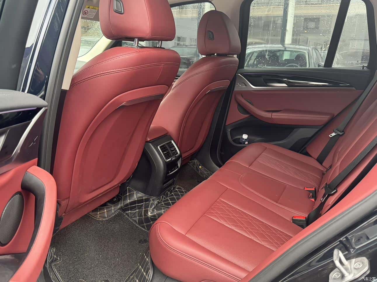 BMW iX3, 2022 все фото