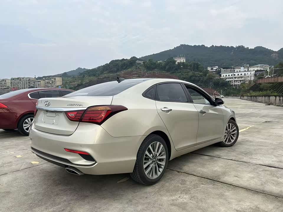Hyundai Name picture