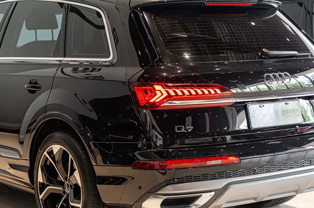 Audi Q7, 2023 19