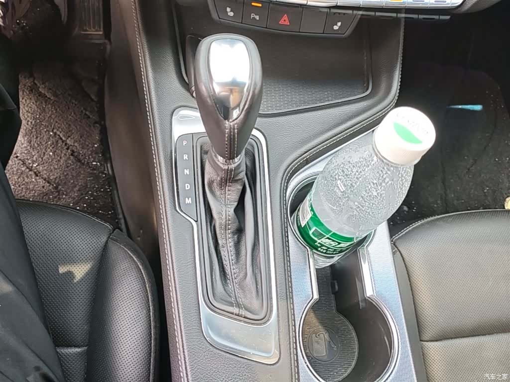 Cadillac CT4, 2022 14