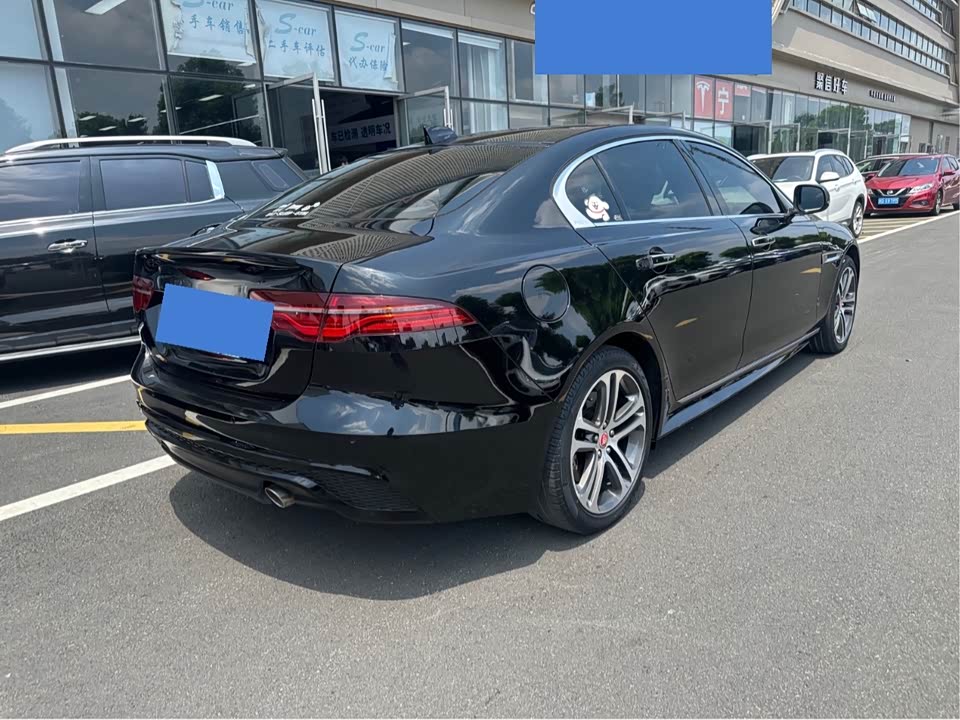 Jaguar XEL Jaguar XEL