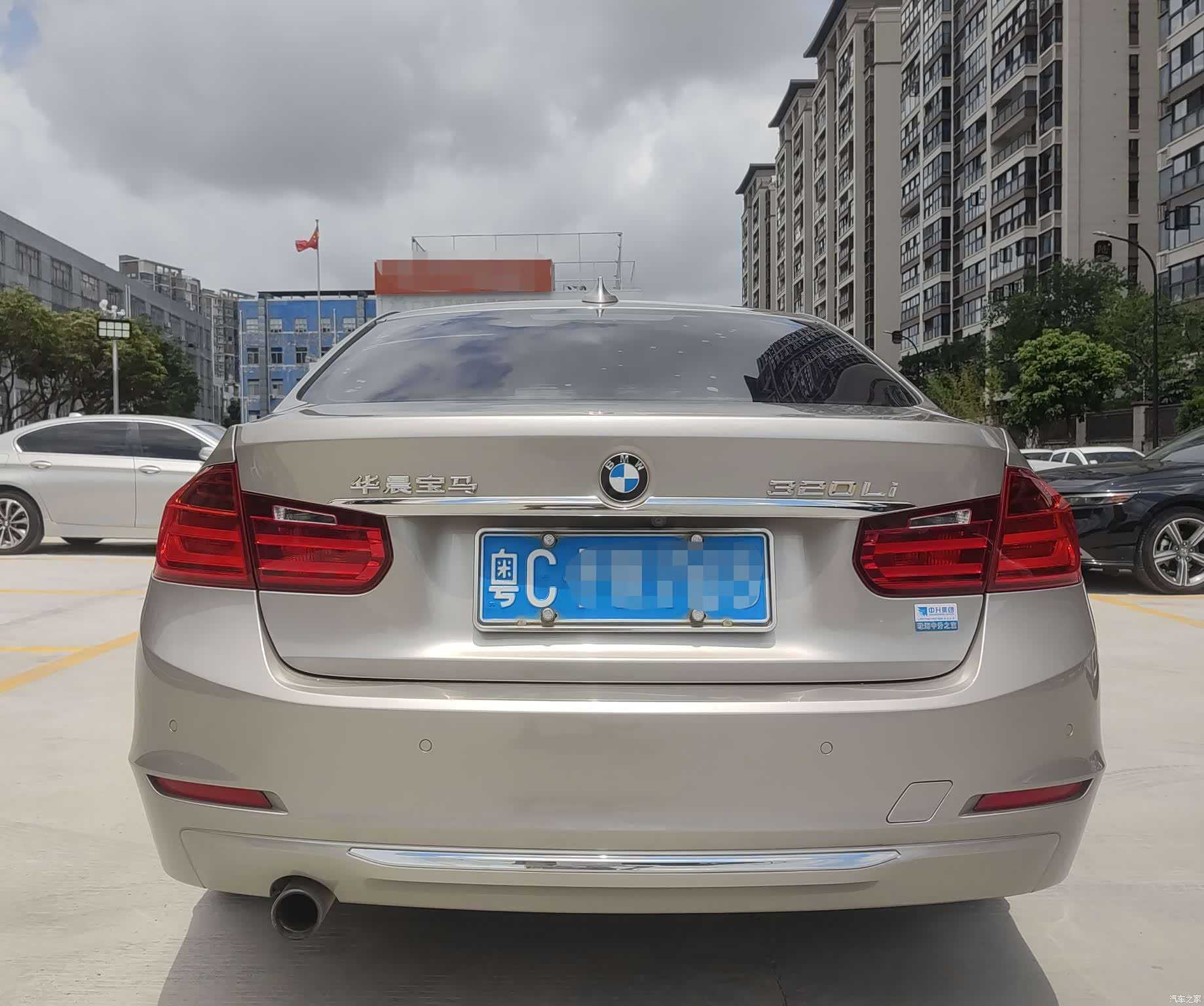 BMW 3 Series, 2015 12