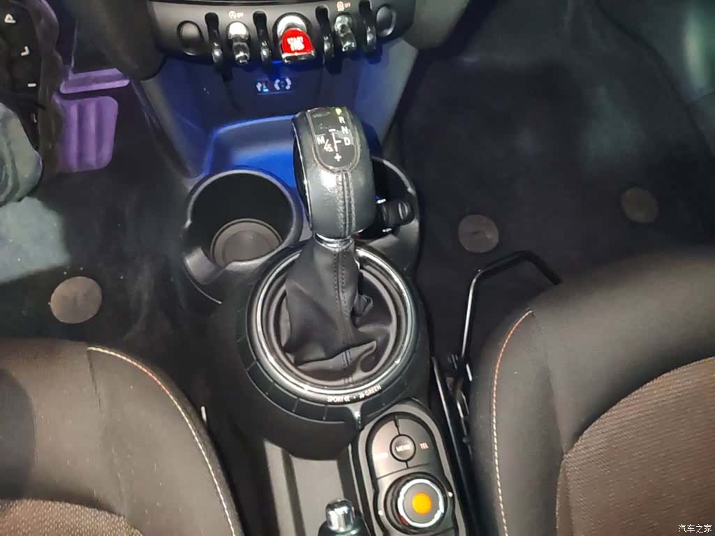 Mini Cooper, 2016 10