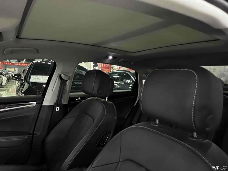 Volkswagen Passat, 2026 17