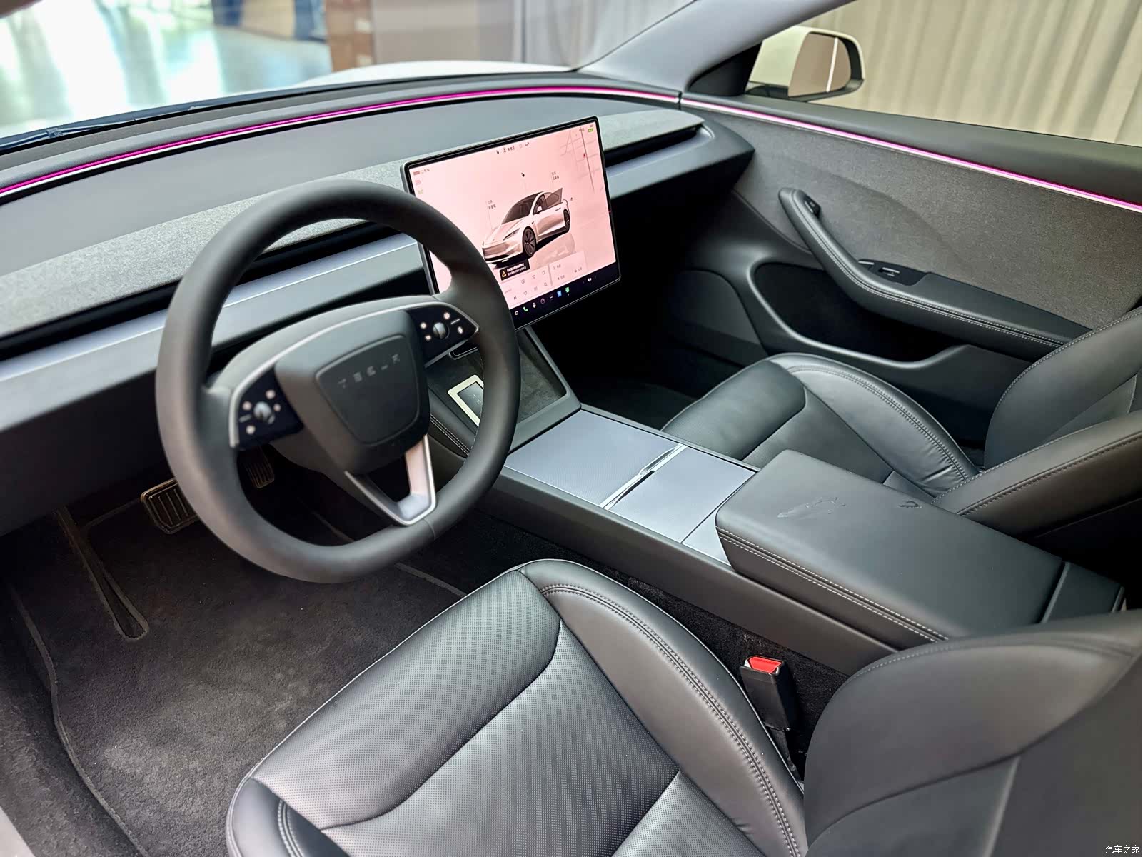 Tesla Model 3, 2024 6
