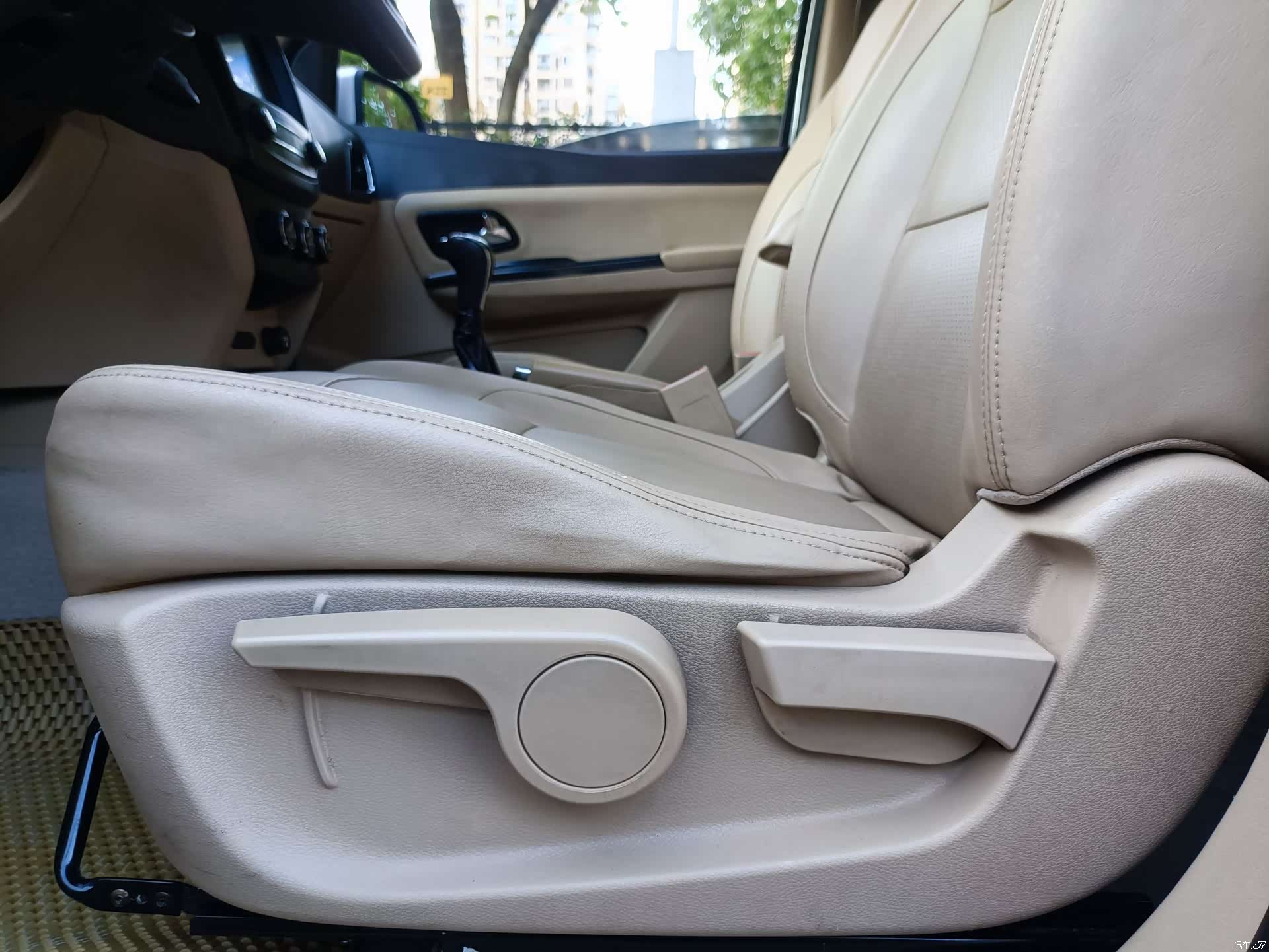 Wuling Hongguang, 2015 15