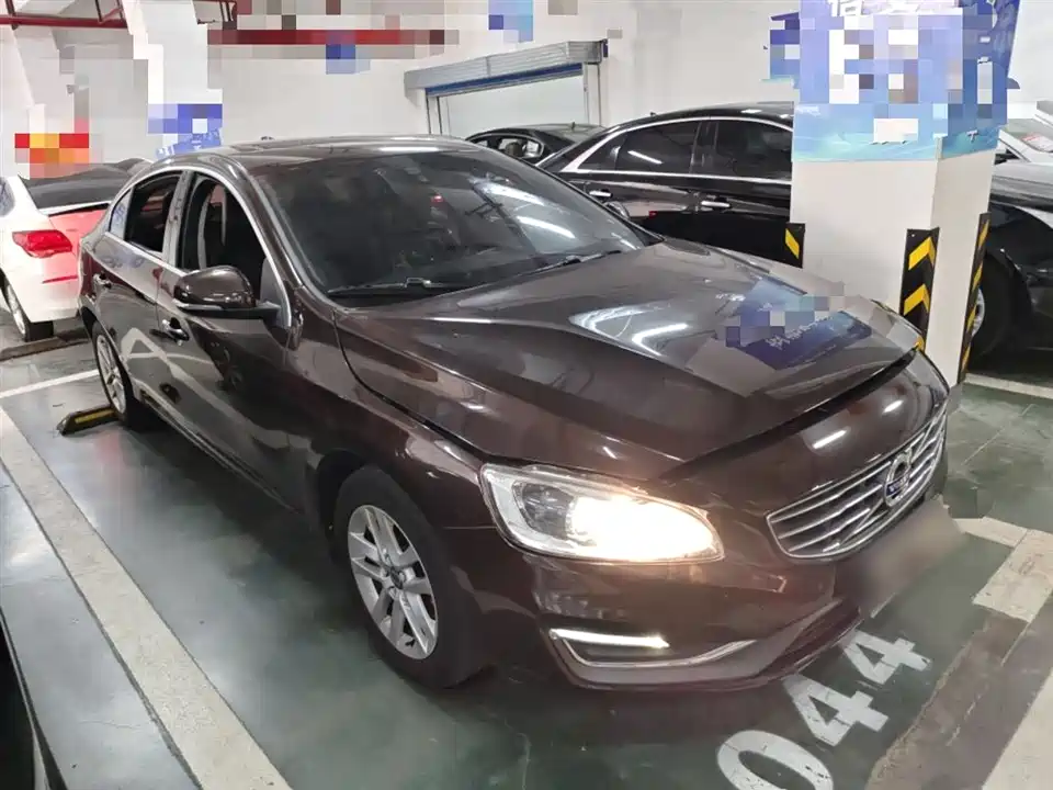 Volvo S60